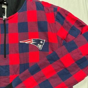 Gameday Fan Gear New England Patriots Red Plaid Sherpa Lined Quarter Zip Mens M